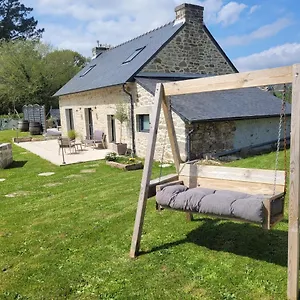 Maison Bretonne à La Campagne, Proche Quimper ,ti Mein Glas Hébergement de vacances Landudal